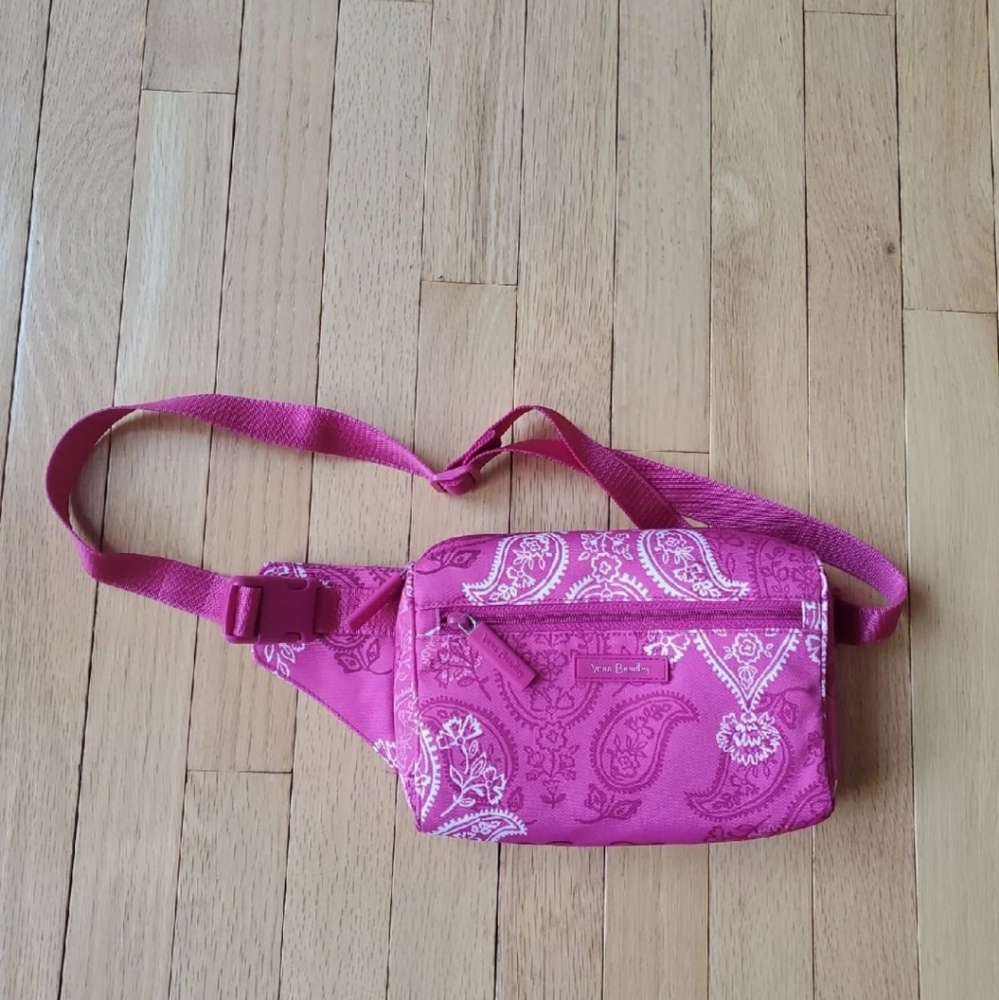 NEW!! Vera Bradley PINK Fanny Pack 💗